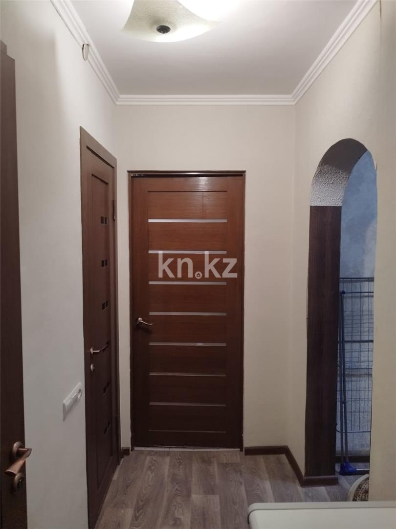 Продажа 3-комнатной квартиры, 64 м², мкр. Мамраева (Восток-5), дом  16 в Караганде - фото 17