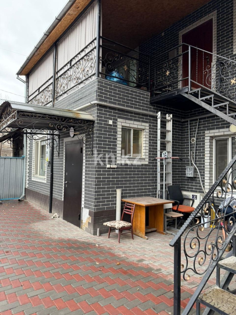 Продажа 8-комнатного дома, 230 м² в Алматы
