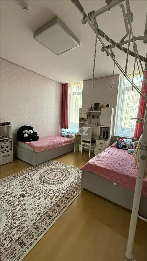 Продажа 3-комнатной квартиры, 106.9 м², ул. Байтурсынова, дом  3 в Астане - фото 3