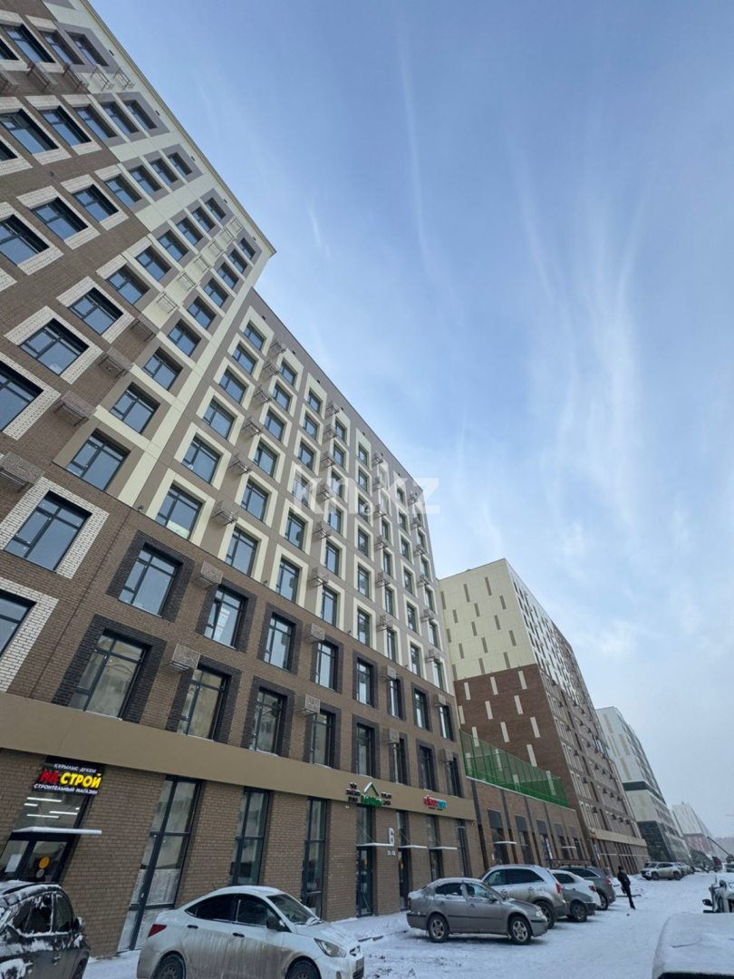 Продажа , 95 м², ул. Е-15 в Астане