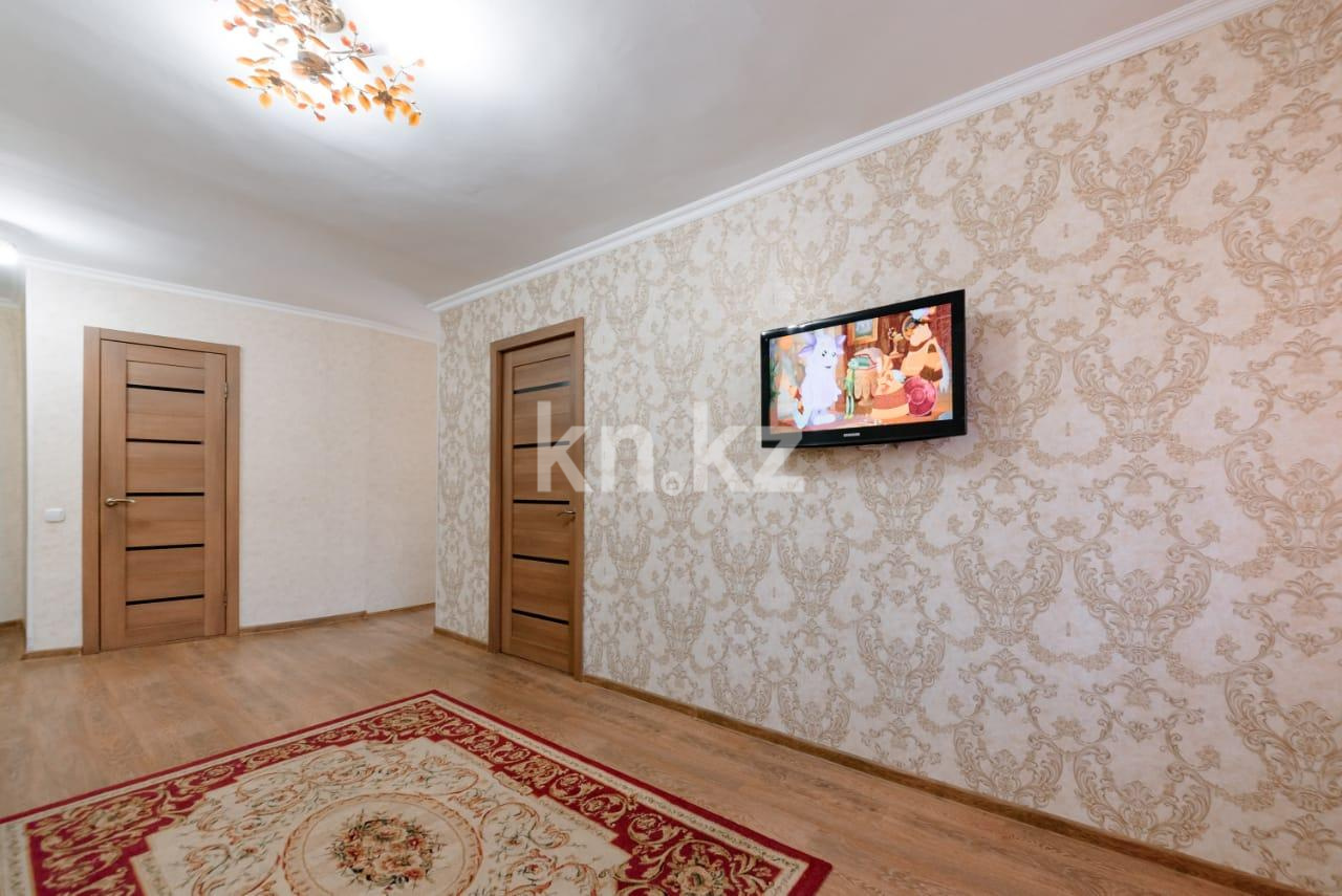 Аренда 2-комнатной квартиры посуточно, 50 м², пр. Бухар-жырау, дом  75/2 в Караганде