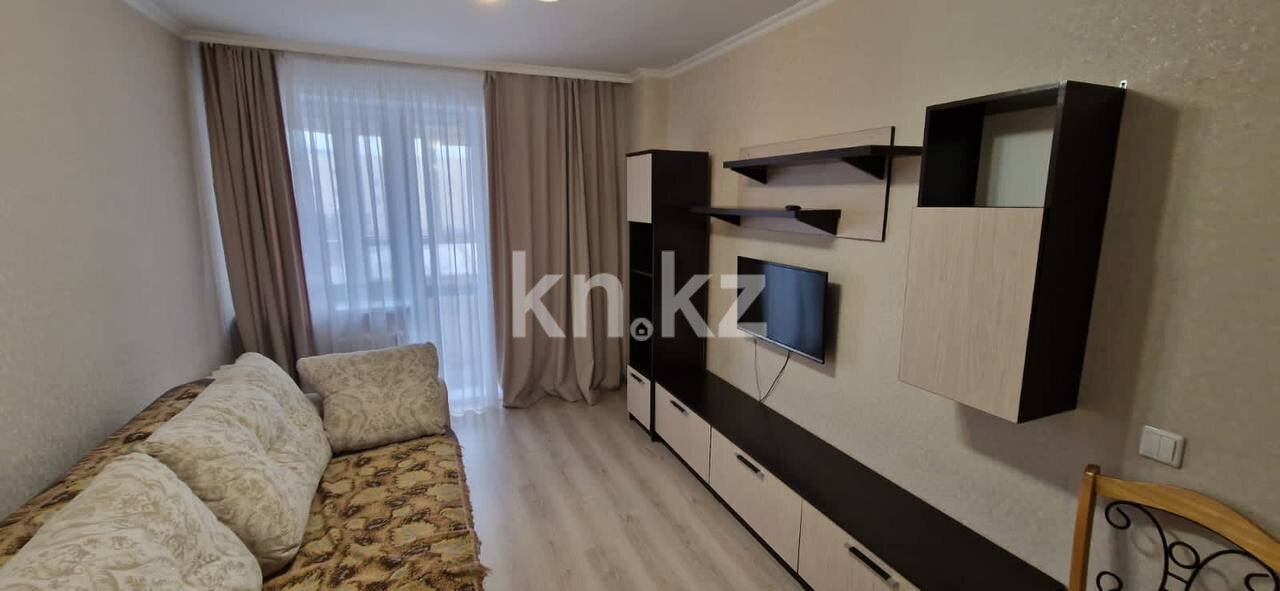 Аренда 3-комнатной квартиры, 80 м² в Астане
