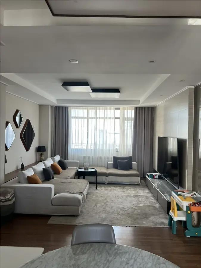 Продажа 5-комнатной квартиры, 114.5 м² в Астане