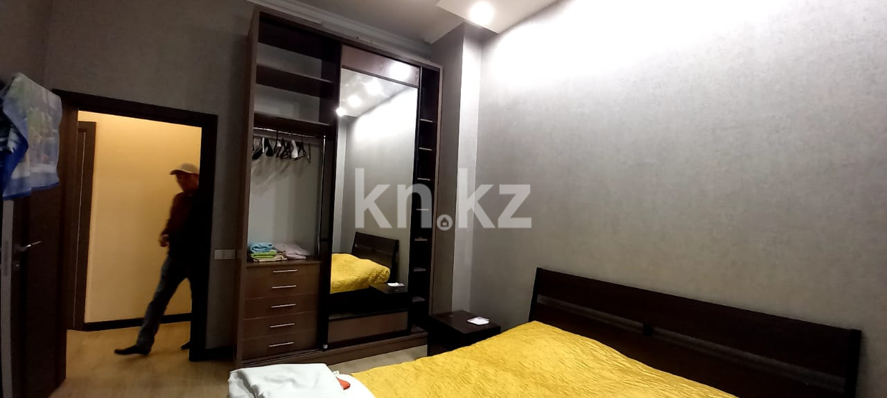 Продажа 3-комнатной квартиры, 86 м², ул. Панфилова, дом  12 в Астане - фото 10