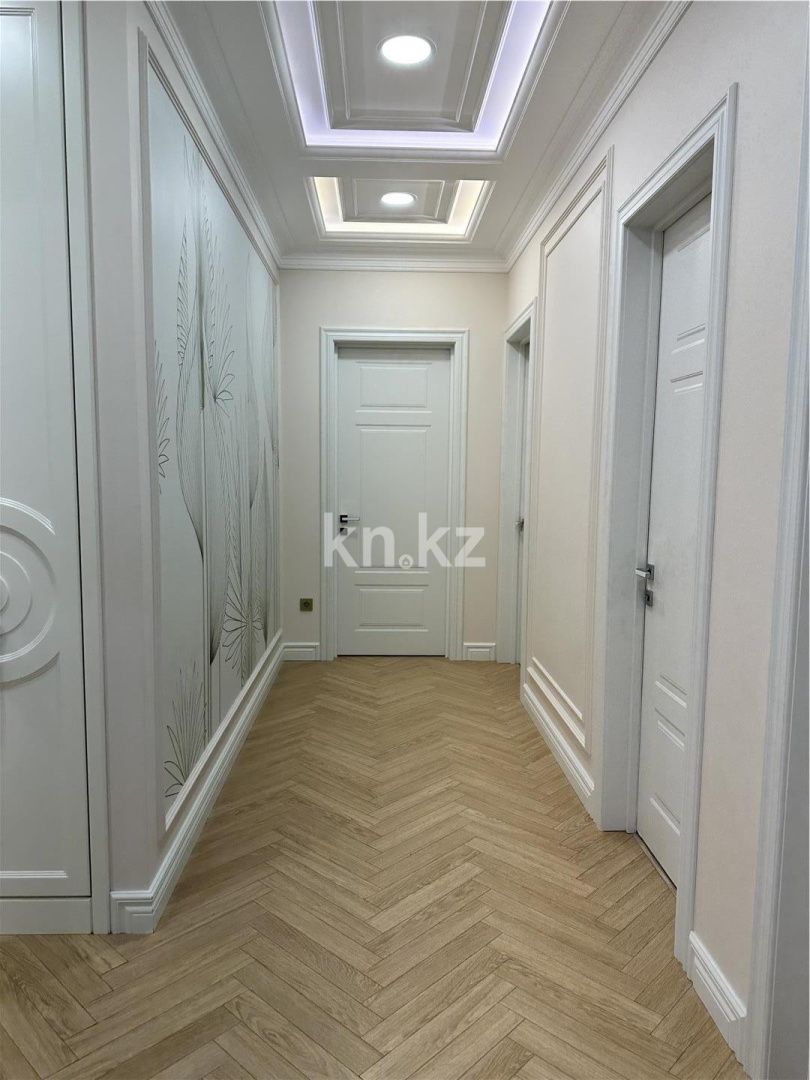 Продажа 3-комнатной квартиры, 115 м², мкр. Степной-2, дом  9/2 в Караганде - фото 20