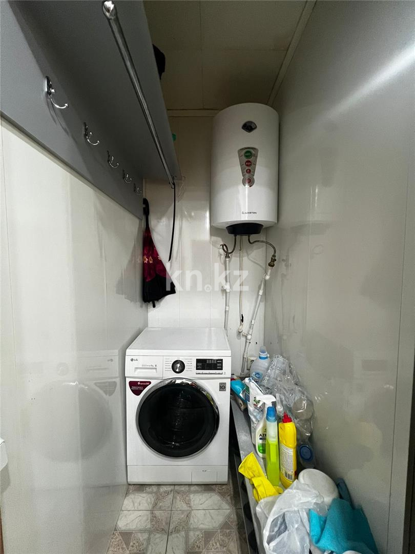 Продажа 4-комнатной квартиры, 62 м² в Караганде - фото 11