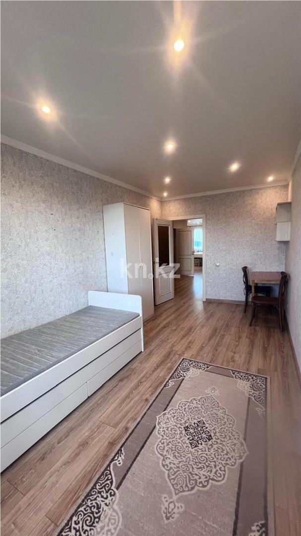 Продажа 3-комнатной квартиры, 96 м², ул. Абая, дом  61/2 в Караганде - фото 9