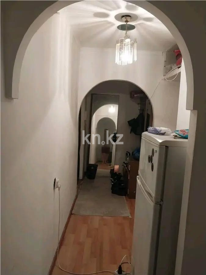 Продажа 2-комнатной квартиры, 42.2 м², мкр-н 11, дом  34 в Алматы - фото 4