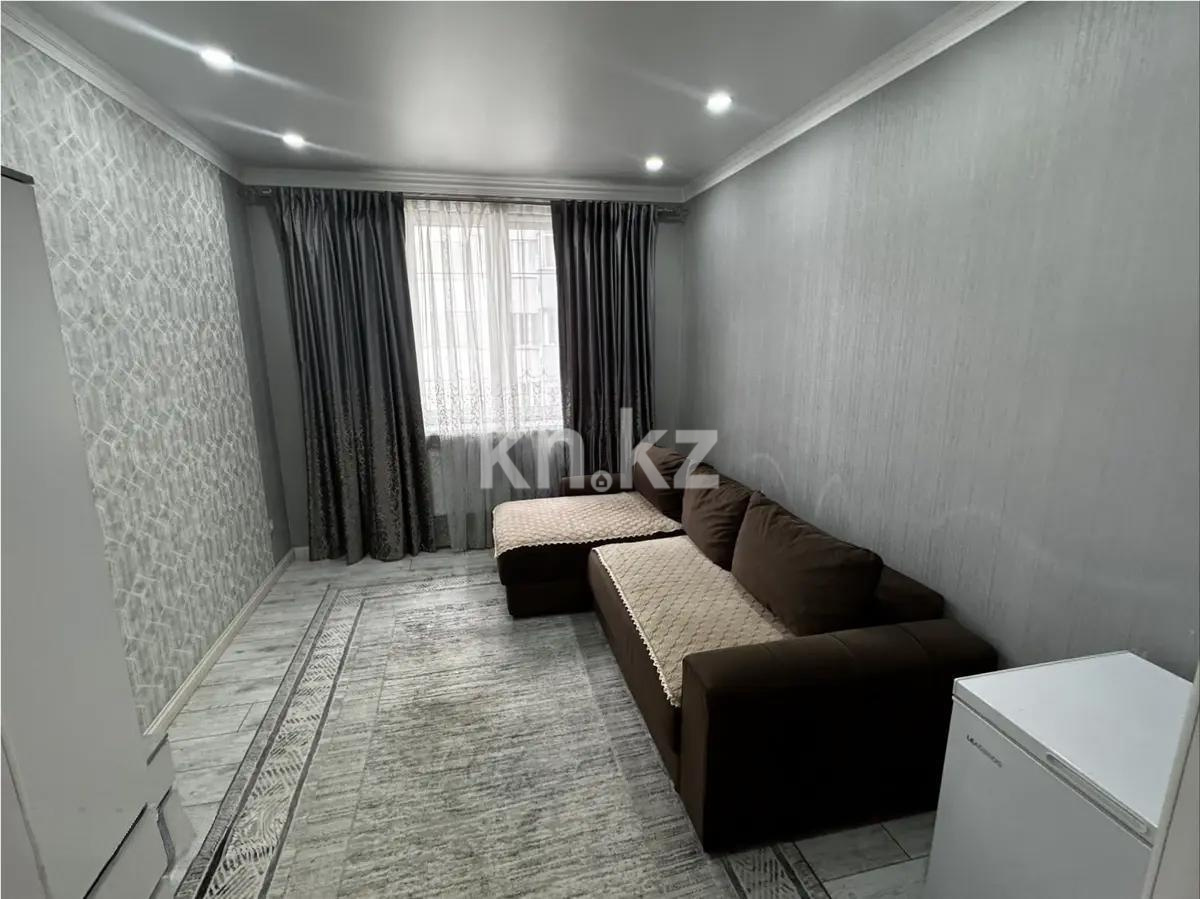 Продажа 4-комнатной квартиры, 144 м², ул. Толе би, дом  286/5 в Алматы - фото 2