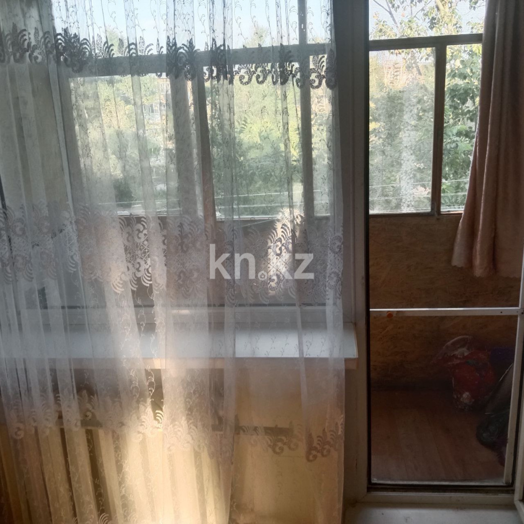 Продажа 2-комнатной квартиры, 43 м², 13-й мкр., дом  14 в Караганде - фото 9