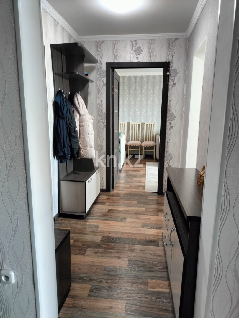 Продажа 2-комнатной квартиры, 50 м², мкр-н Восток-3, дом  14 в Караганде - фото 5