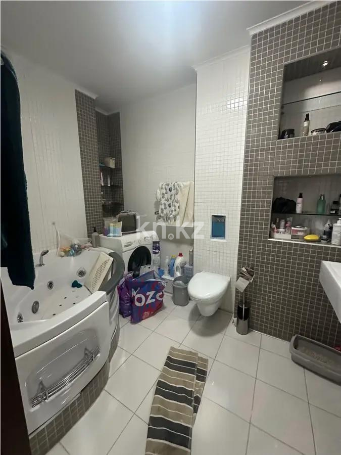 Продажа 3-комнатной квартиры, 100 м², ул. Наурызбай батыра, дом  152б в Алматы - фото 4