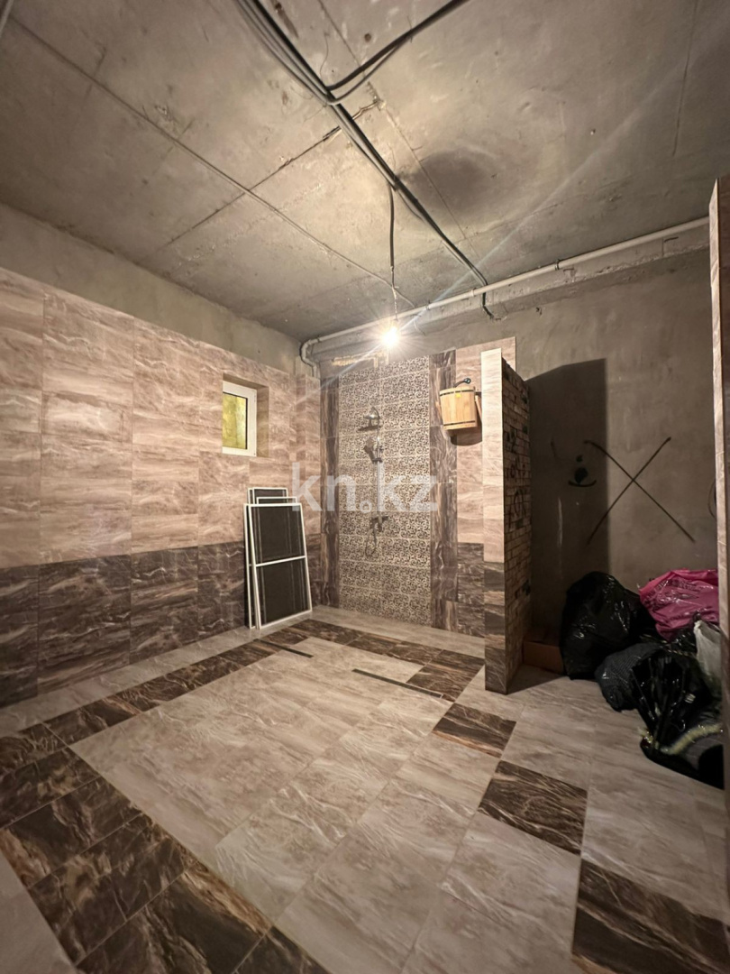 Продажа 10-комнатного дома, 605 м² в Алматы - фото 25