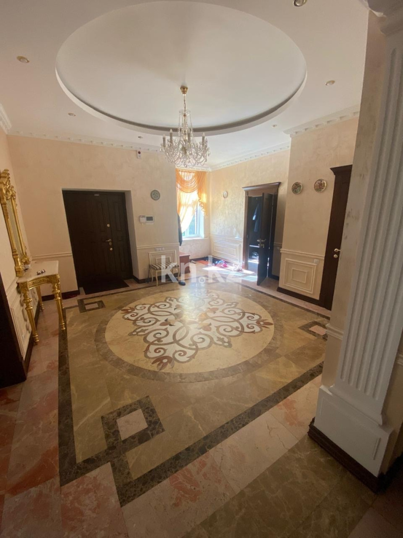 Аренда 10-комнатного дома, 600 м² в Астане - фото 10