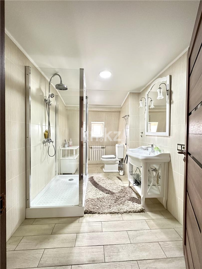 Продажа 6-комнатного дома, 400.7 м², ул. Жанибекова в Караганде - фото 17