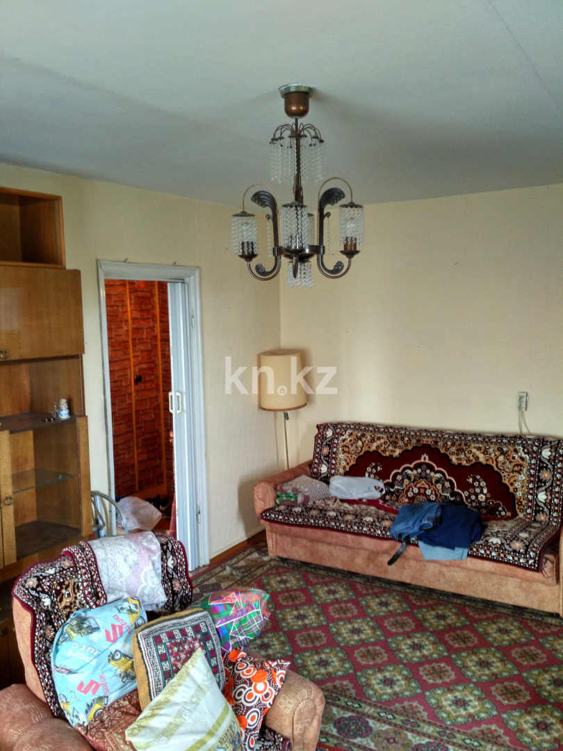 Продажа 3-комнатной квартиры, 60 м², ул. Ержанова, дом  17 в Караганде - фото 10