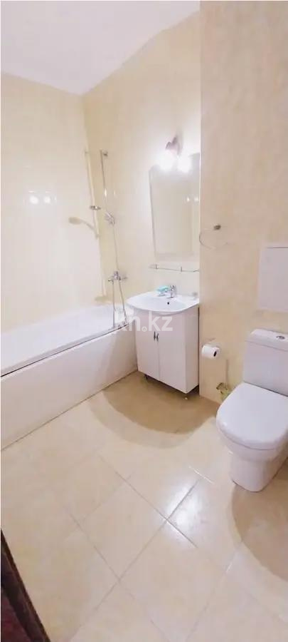 Продажа 1-комнатной квартиры, 44 м², пр. Аль-Фараби, дом  10 в Астане - фото 3