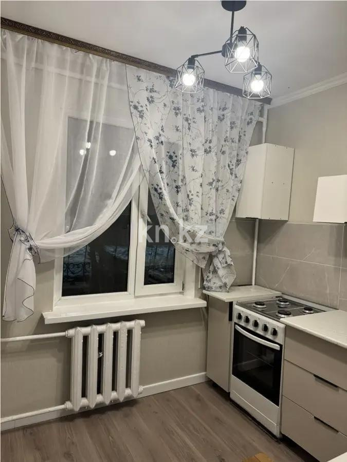 Продажа 1-комнатной квартиры, 31 м², 8 мкр., дом  37 в Алматы - фото 2