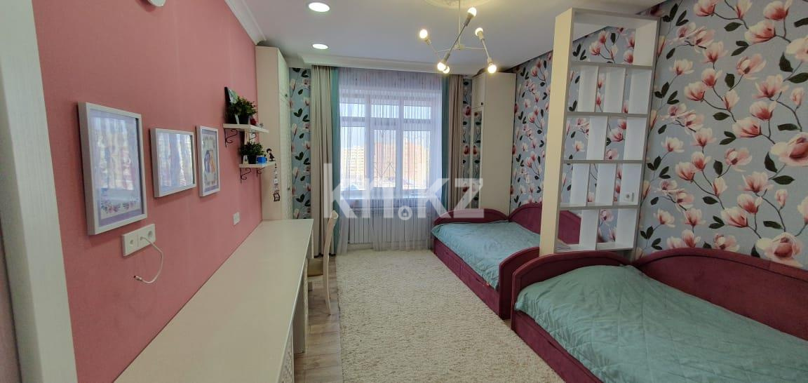 Продажа 5-комнатной квартиры, 150 м², мкр. Гульдер-1 в Караганде - фото 13