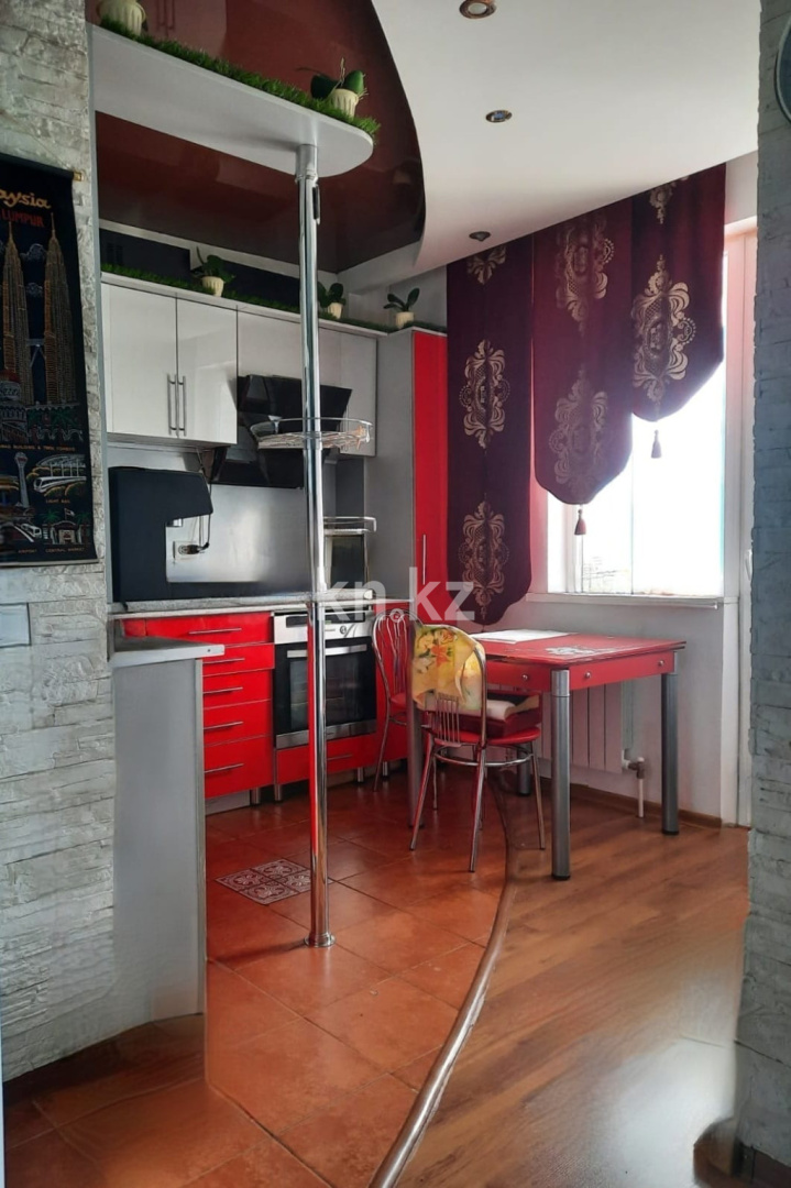 Продажа 2-комнатной квартиры, 60 м², ул. Сарайшык, дом  5 в Астане - фото 3