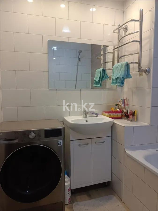 Продажа 2-комнатной квартиры, 72 м², ул. Жунисова, дом  14/9 в Алматы - фото 2