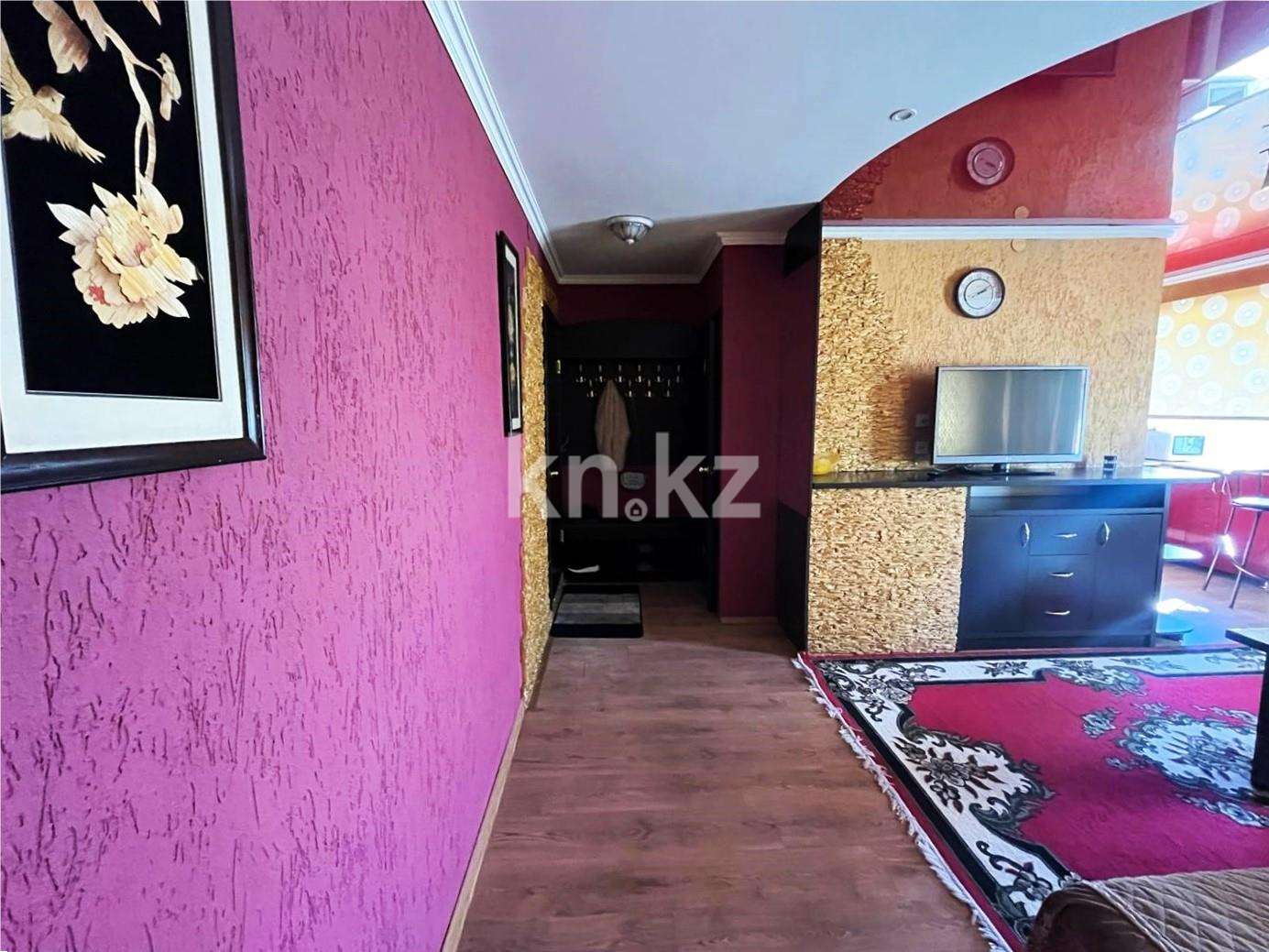 Продажа 2-комнатной квартиры, 45 м², пр. Бухар-жырау в Караганде - фото 7