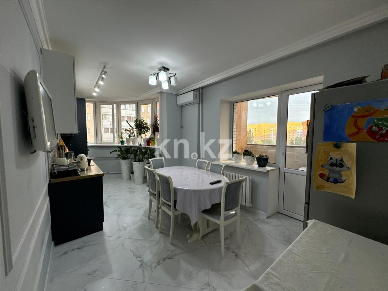 Продажа 4-комнатной квартиры, 140 м² в Астане - фото 2
