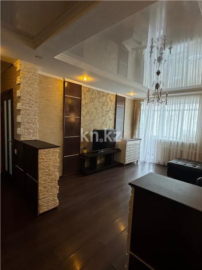 Продажа 3-комнатной квартиры, 60 м², ул. Гапеева, дом  5 в Караганде