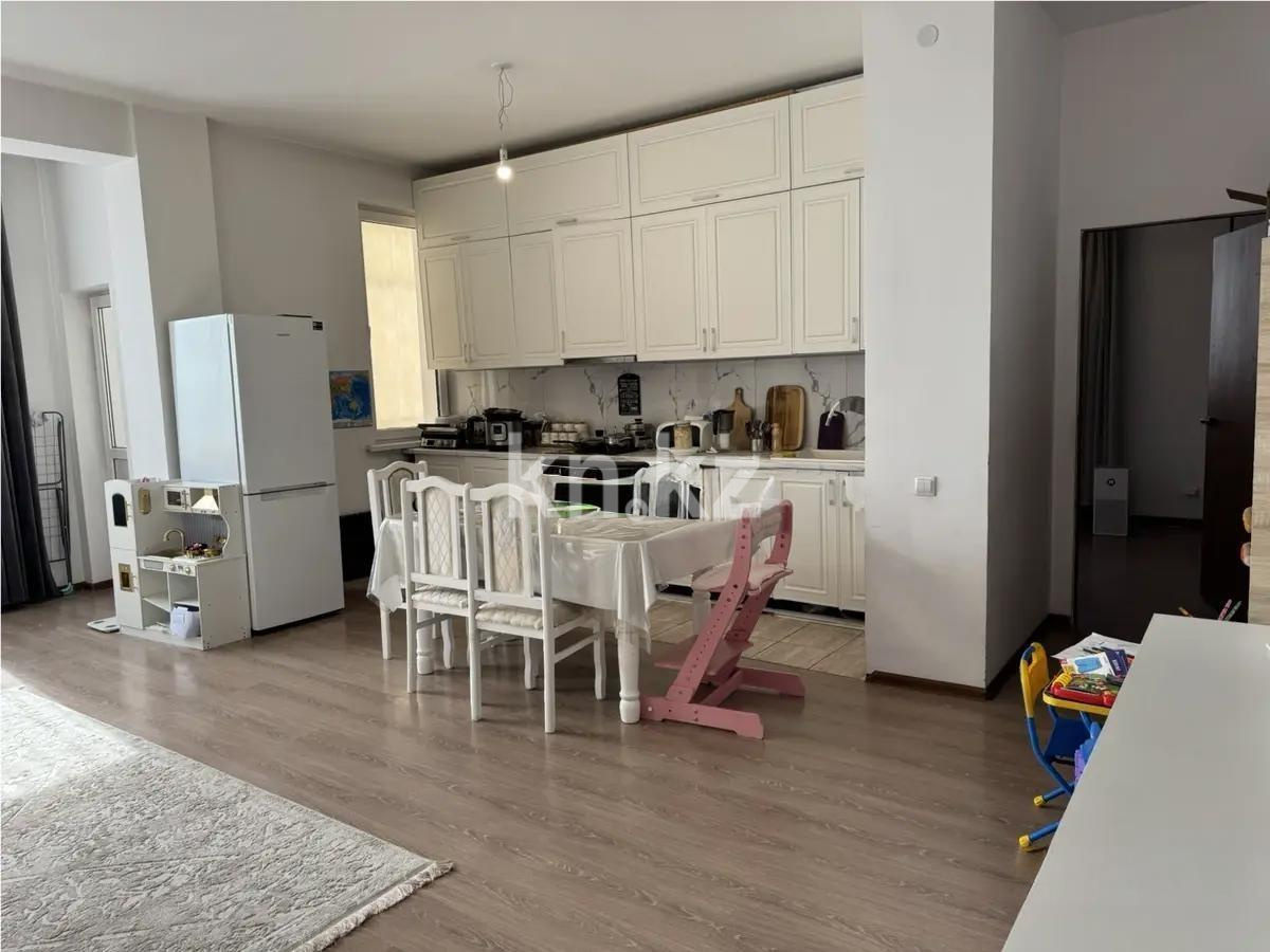 Продажа 2-комнатной квартиры, 77 м² в Алматы - фото 3