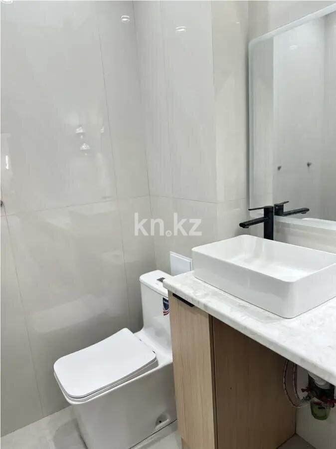 Продажа 3-комнатной квартиры, 64.4 м² в Алматы - фото 4