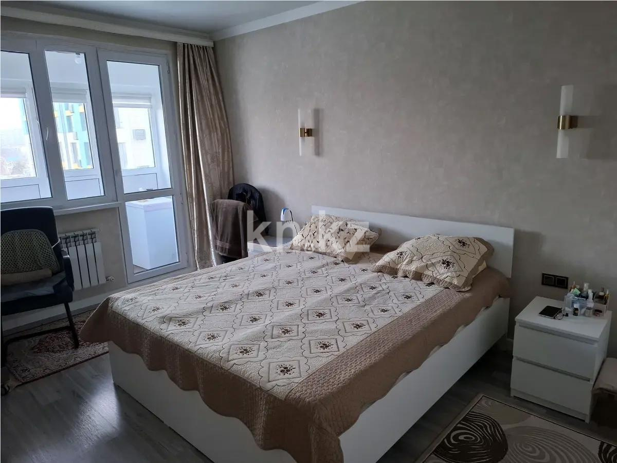 Продажа 3-комнатной квартиры, 88 м², ул. Толе би, дом  285/8 в Алматы - фото 2