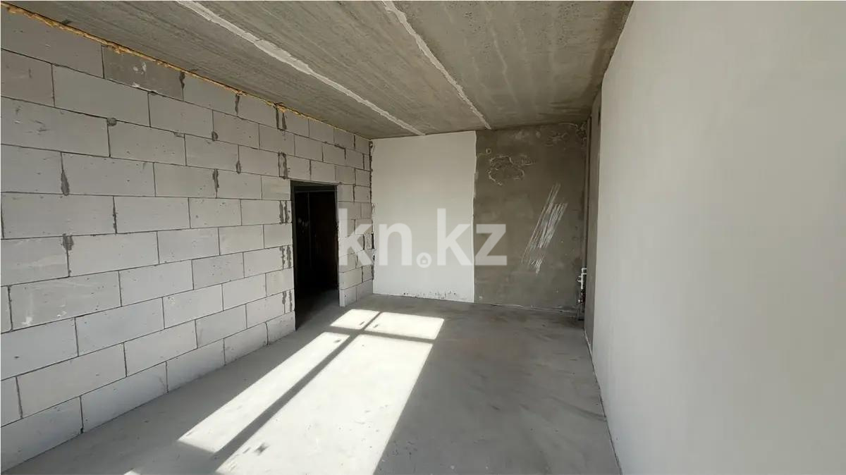 Продажа 2-комнатной квартиры, 52 м², ул. Букетова, дом  3/5 в Караганде - фото 2