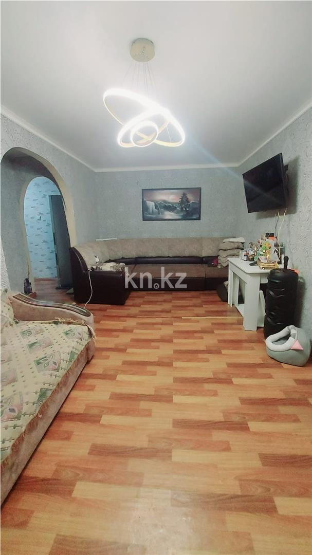 Продажа 2-комнатной квартиры, 46 м², мкр-н 13 в Караганде - фото 2