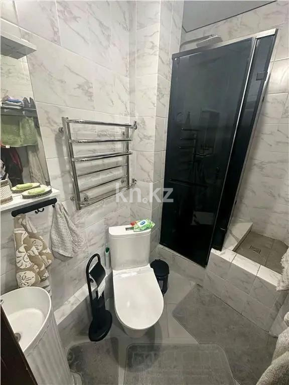 Продажа 3-комнатной квартиры, 130 м², ул. Курмангазы, дом  145 в Алматы - фото 5