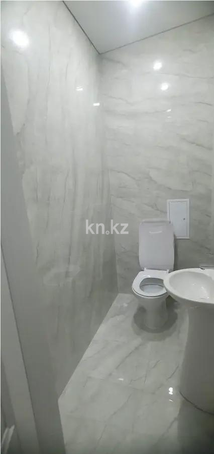 Продажа 2-комнатной квартиры, 64 м², ул. Кумисбекова, дом  8 в Астане - фото 4