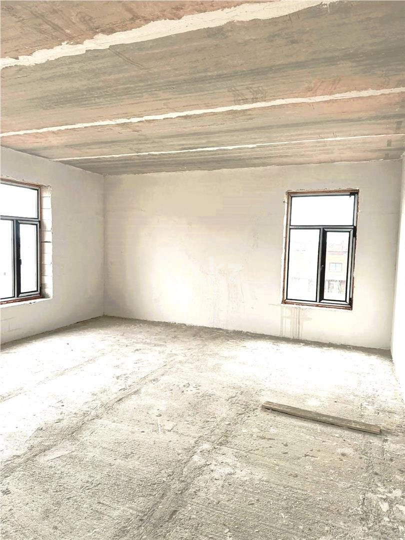 Продажа 4-комнатного дома, 267 м², ул. Алтайбаева, дом  43/2 в Караганде - фото 6