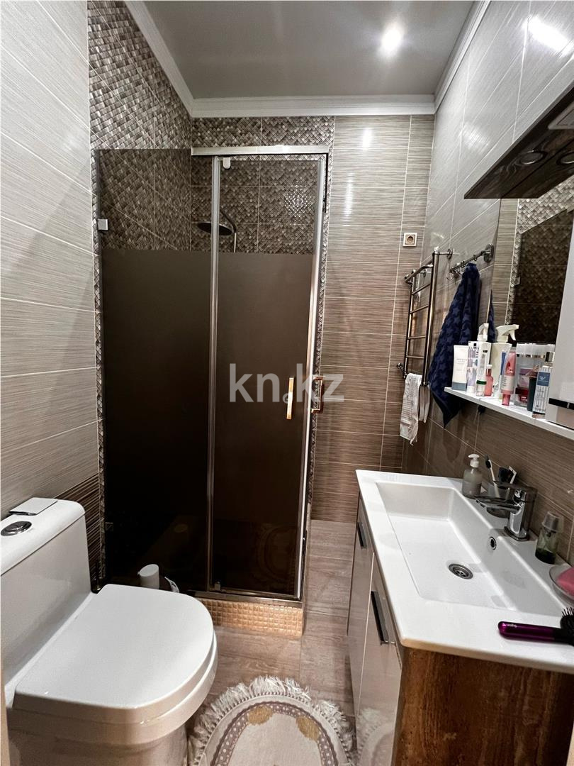 Продажа 7-комнатного дома, 320 м², ул. Кабжанова в Караганде - фото 13