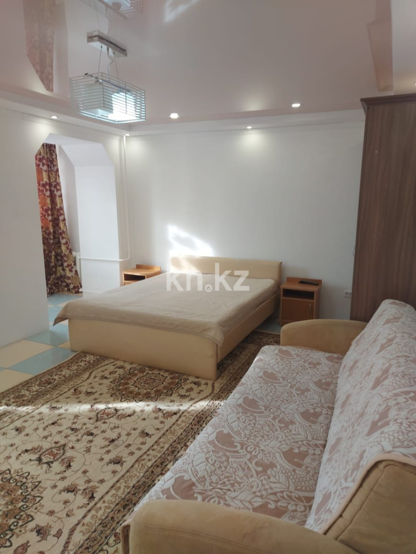 Аренда 2-комнатной квартиры посуточно, 60 м², Горького, дом  55 в Павлодаре - фото 2