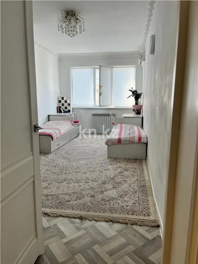 Продажа 3-комнатной квартиры, 75.4 м², мкр-н Саялы, дом  70 в Алматы