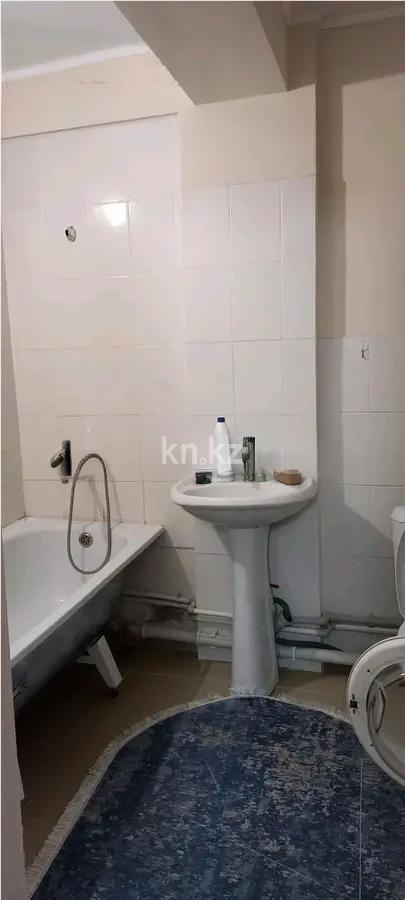 Продажа 3-комнатной квартиры, 58.6 м² в Алматы - фото 4