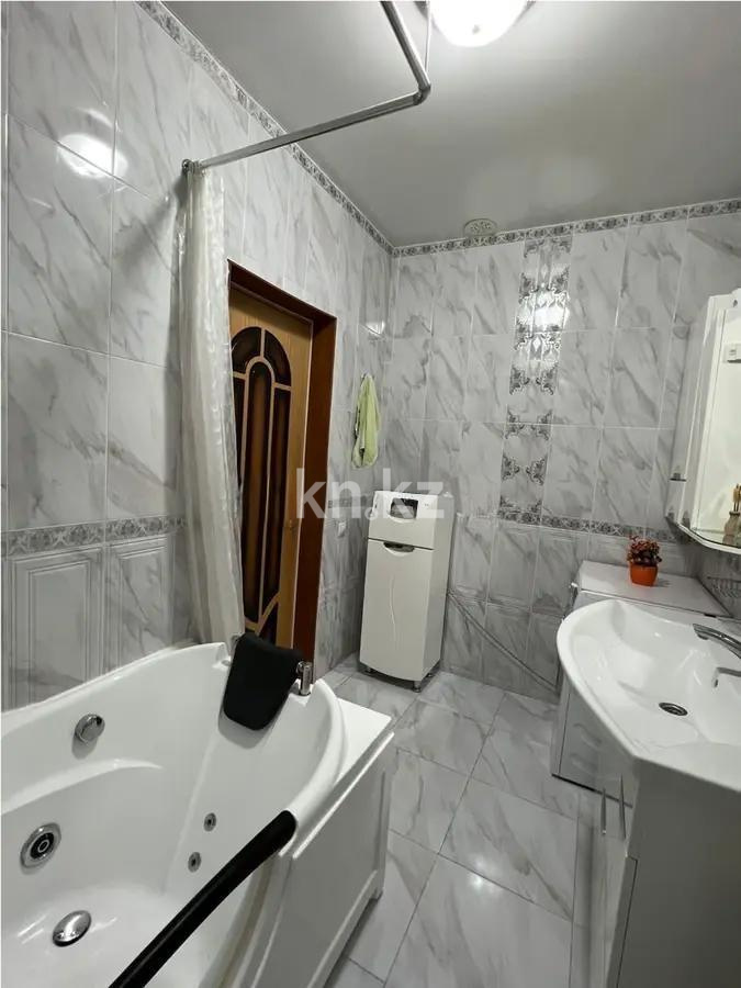 Продажа 4-комнатной квартиры, 115 м², ул. Ирченко, дом  31 в Астане - фото 5