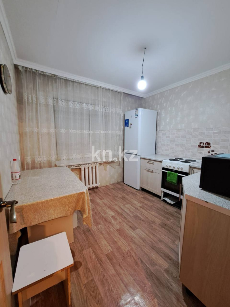 Аренда 1-комнатной квартиры, 37 м² в Астане