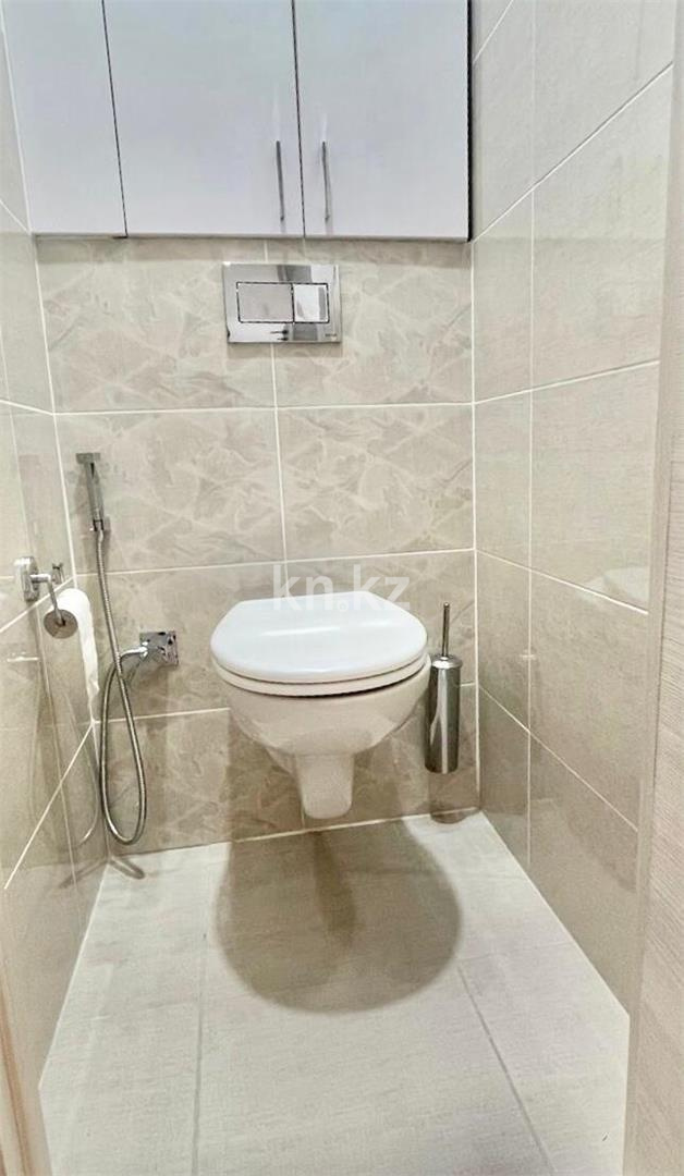 Продажа 3-комнатной квартиры, 64 м² в Караганде - фото 15