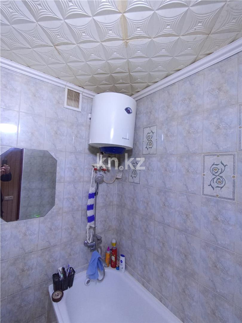 Продажа 1-комнатной квартиры, 32 м², мкр-н 14 в Караганде - фото 7