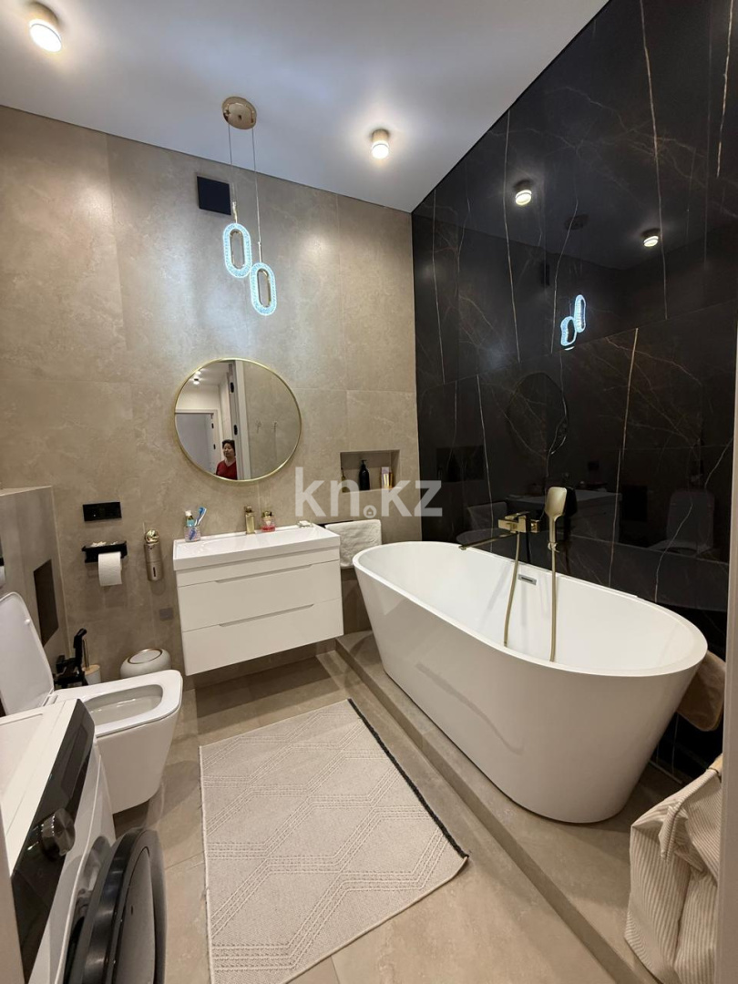 Продажа 2-комнатной квартиры, 64.5 м² в Астане - фото 11