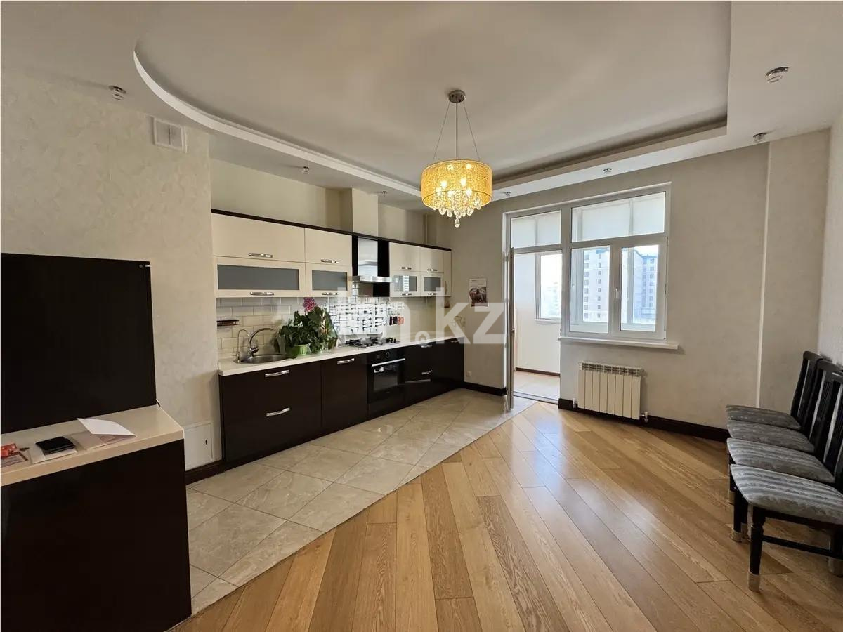 Продажа 5-комнатной квартиры, 206 м², ул. Кажымукана, дом  39 в Алматы - фото 2