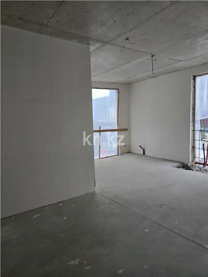 Продажа 5-комнатной квартиры, 212.37 м² в Астане - фото 3
