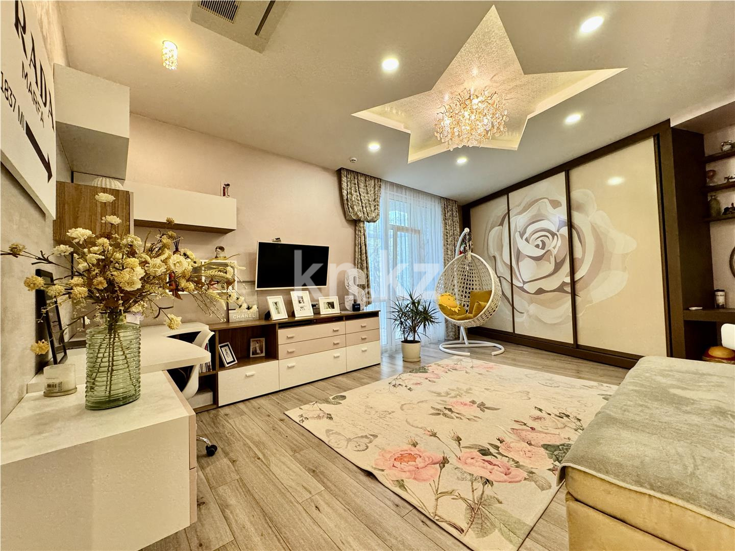 Продажа 4-комнатной квартиры, 198 м², ул. Ботаническая, дом  12/12 в Караганде - фото 37