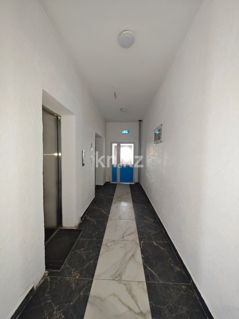 Продажа 4-комнатной квартиры, 90 м², ул. Дюсембекова, дом  44/2 в Караганде - фото 16