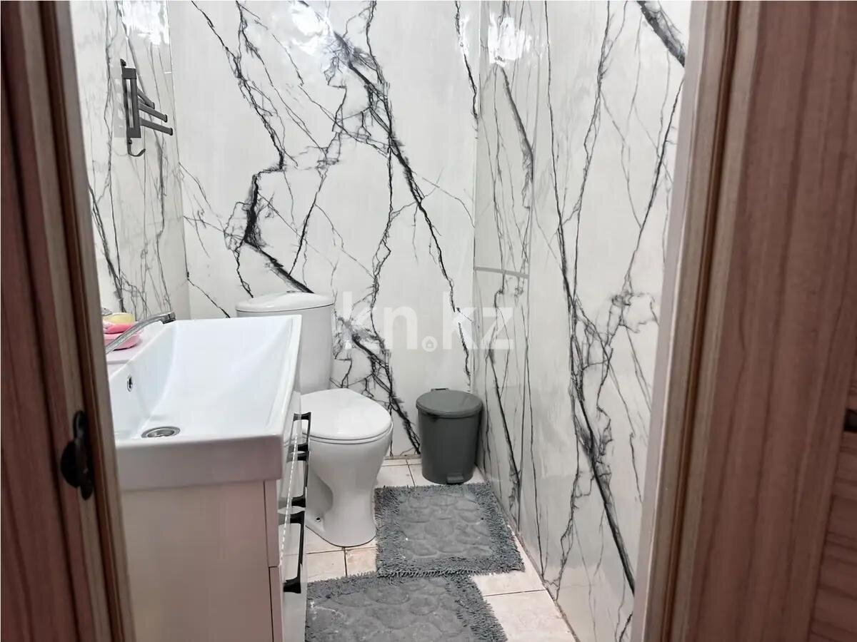 Продажа 2-комнатной квартиры, 65 м² в Алматы - фото 4